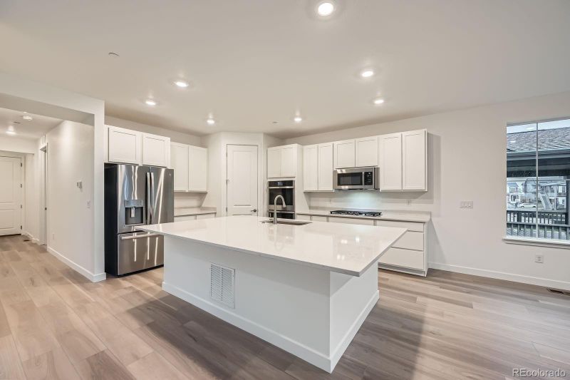 595 Twilight St, Erie, CO 80516