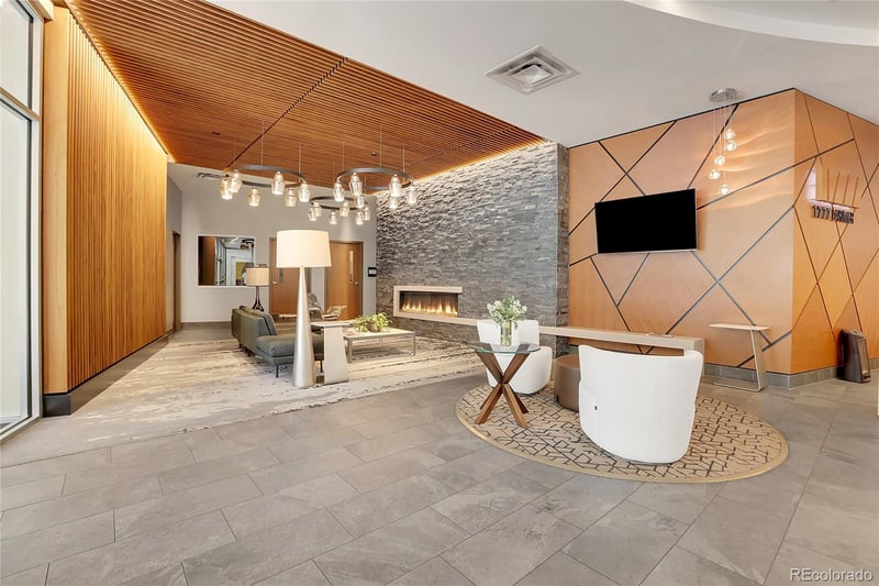 1777 Larimer St #902, Denver, CO 80202