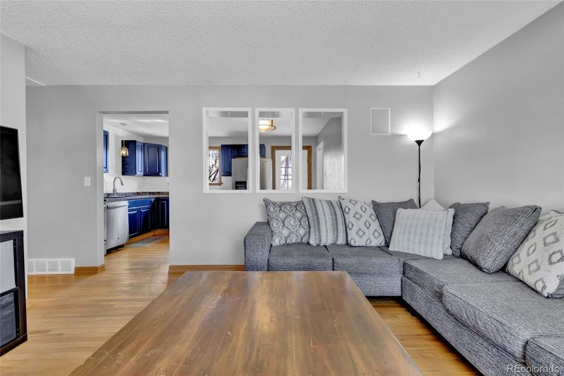 6434 S Dudley Way, Littleton, CO 80123