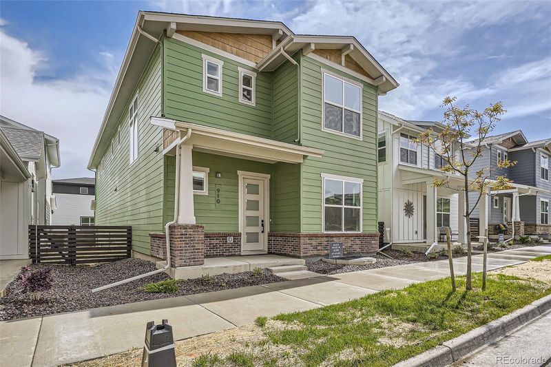 910 Promenade Dr, Superior, CO 80027
