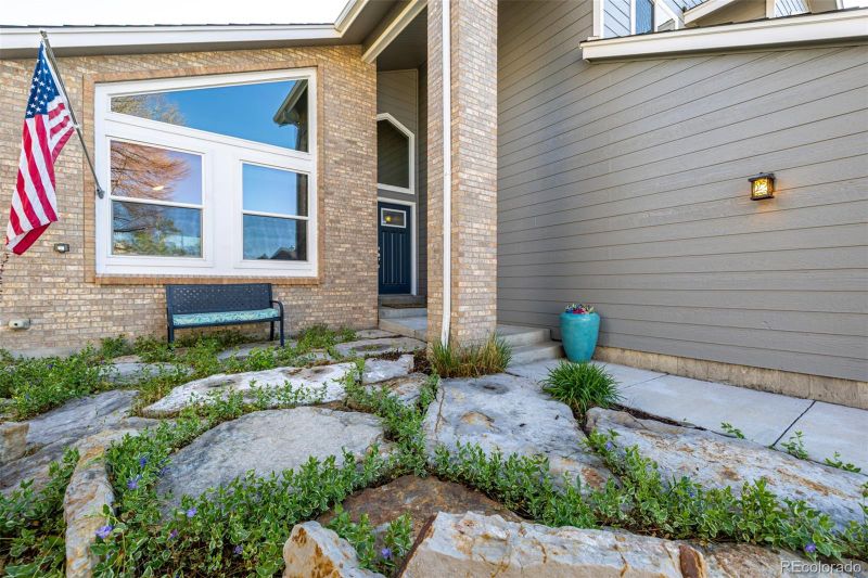8762 Mourning Dove Ln, Highlands Ranch, CO 80126