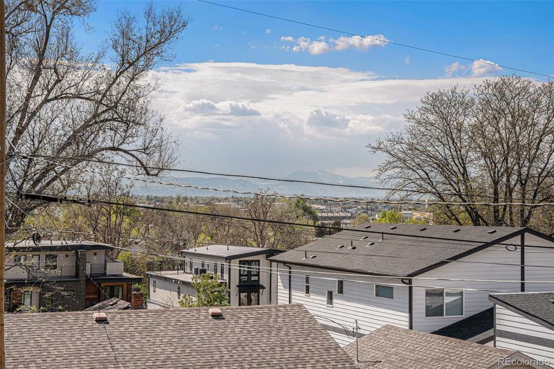295 E Amherst Ave, Englewood, CO 80113