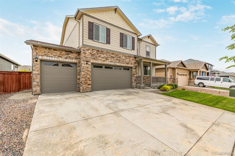 1743 Floret Dr, Windsor, CO 80550