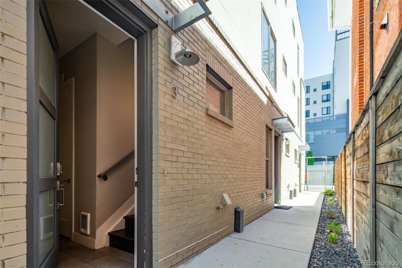 1323 Elati St #3, Denver, CO 80204