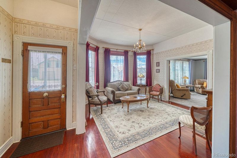 212 W 6th St, Leadville, CO 80461