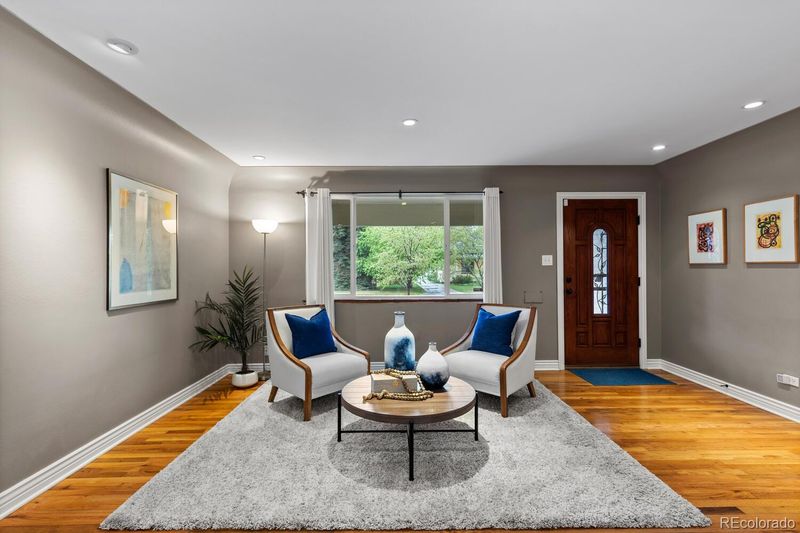 760 Niagara St, Denver, CO 80220