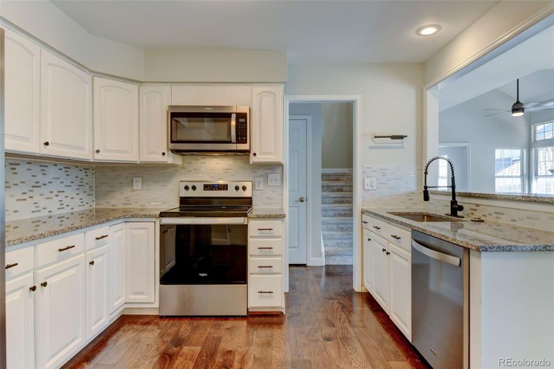 5321 S Cody St, Littleton, CO 80123