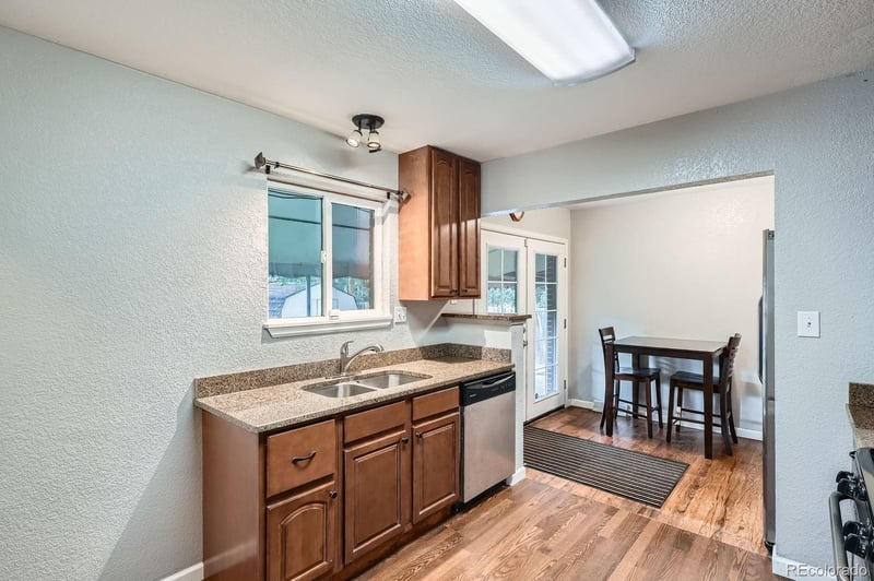 921 Dakin St, Denver, CO 80221