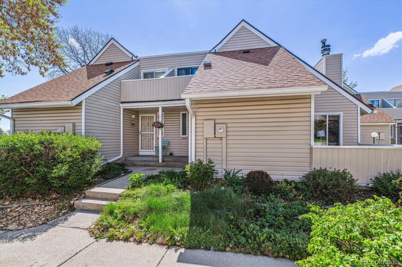 2491 S Xanadu Way #A, Aurora, CO 80014