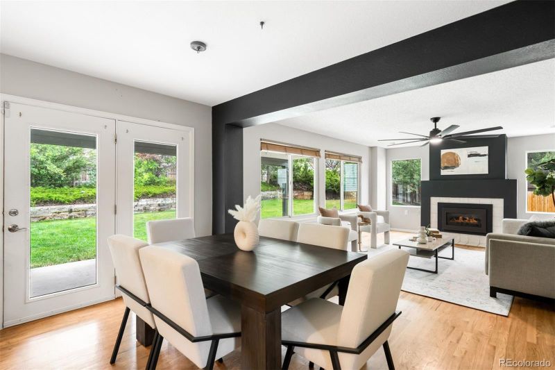 8288 W Chestnut Ave, Littleton, CO 80128