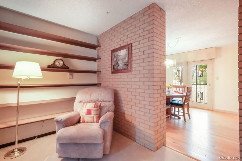 3314 Valley Hi Ave #B, Colorado Springs, CO 80910