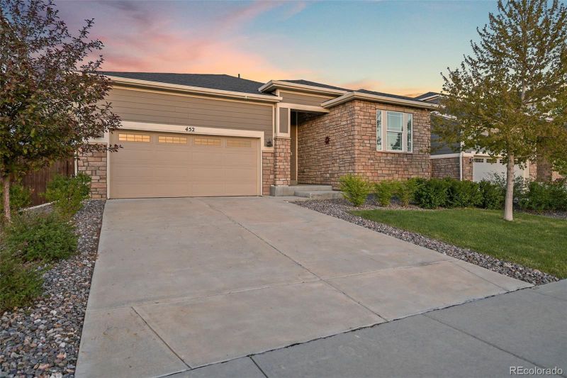 452 S Norfolk Ct, Aurora, CO 80017