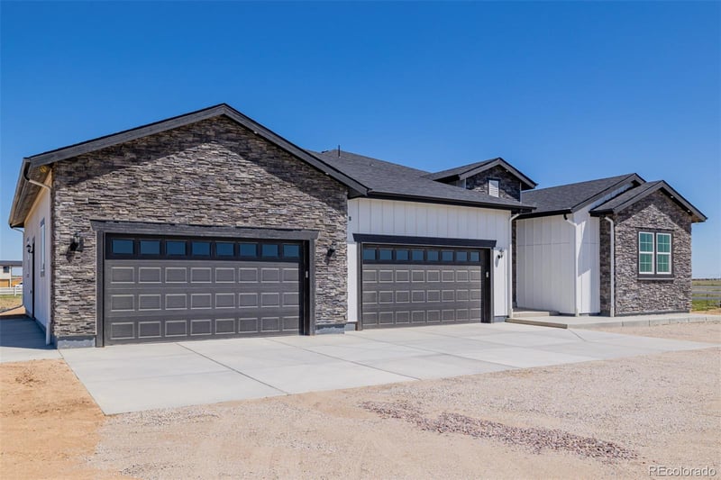 56159 E Tomahawk Ave, Strasburg, CO 80136