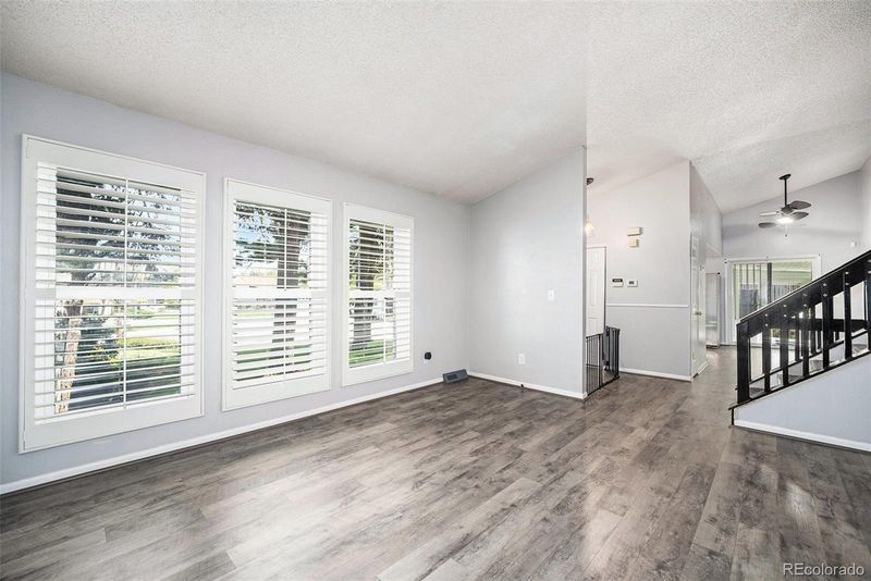 7773 Brentwood Ct, Arvada, CO 80005