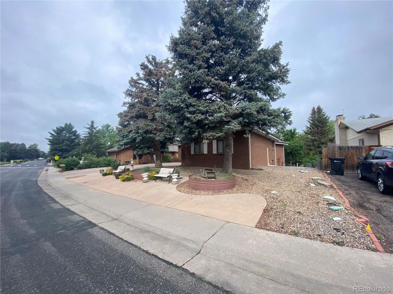 7079 Estes Dr, Arvada, CO 80004