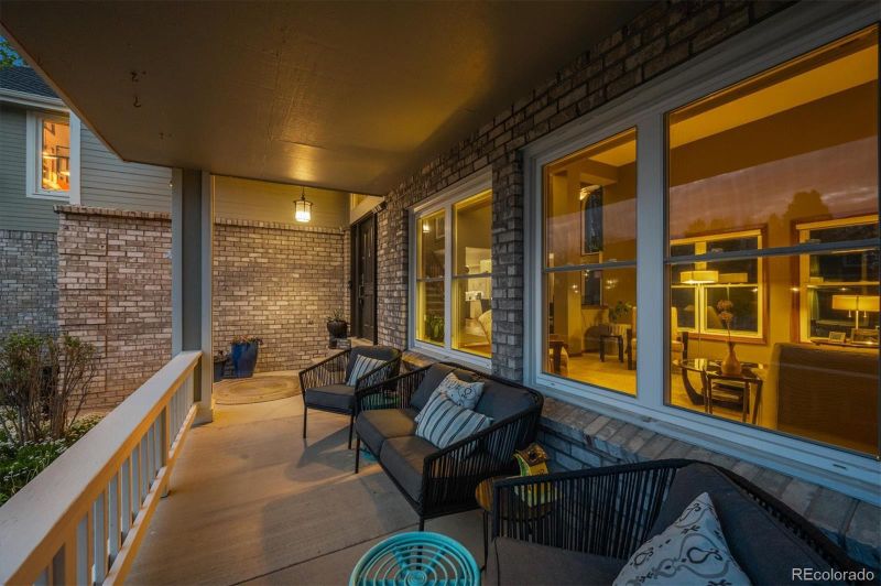 7954 S Franklin Ct, Centennial, CO 80122