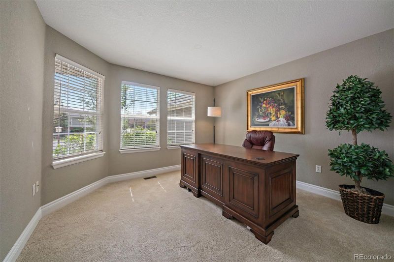7750 S Buchanan Way, Aurora, CO 80016