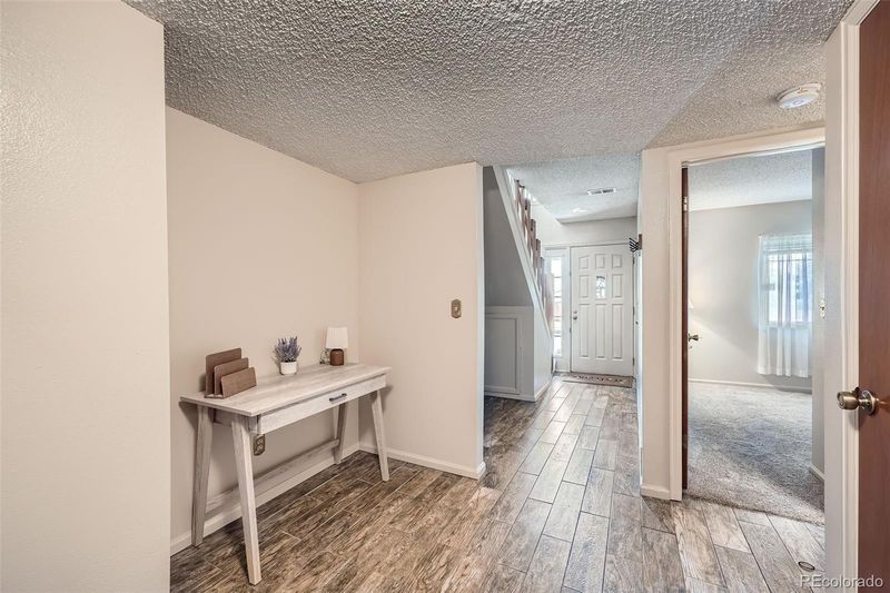 2695 S Ames Way #1, Lakewood, CO 80227
