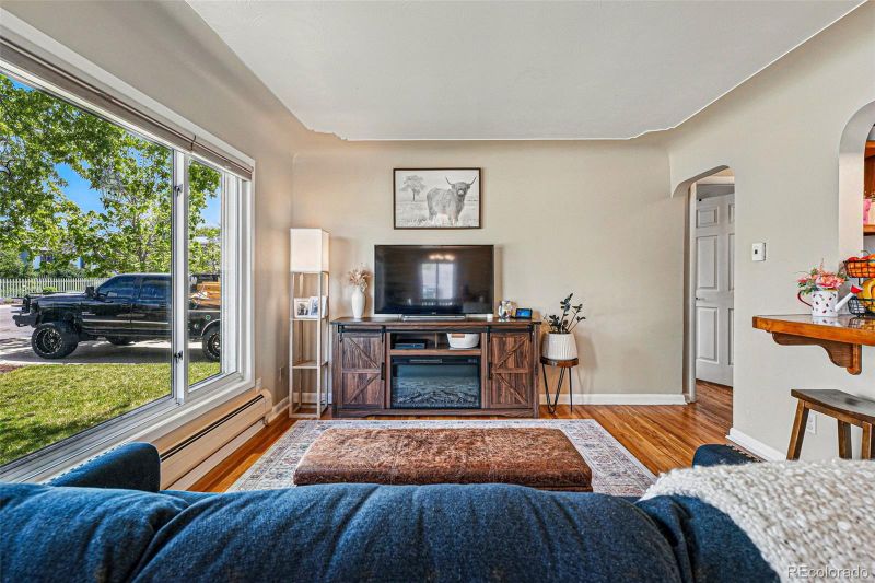 5573 S Datura St, Littleton, CO 80120