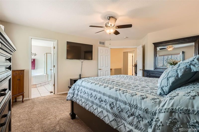 20336 E 48th Dr, Denver, CO 80249