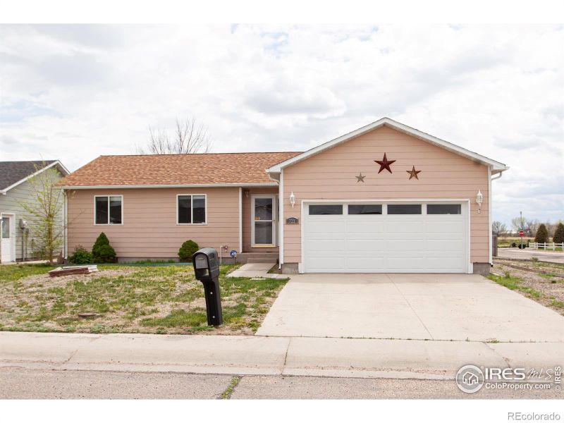 721 Mindy Ct, Sterling, CO 80751