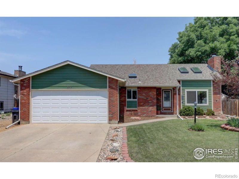 355 Hawthorn Dr, Loveland, CO 80538