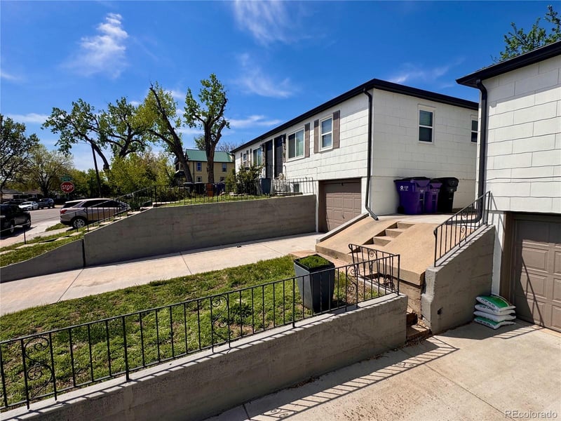 1-15 Newton St, Denver, CO 80219