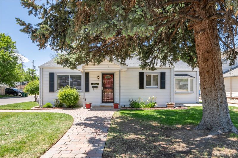 4197 S Grant St, Englewood, CO 80113