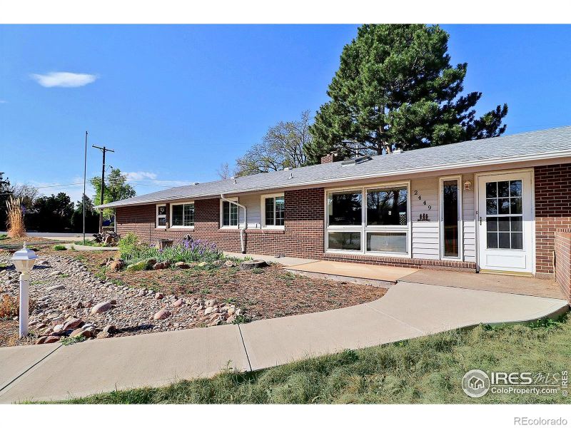 2449 Sunset Ln, Greeley, CO 80634