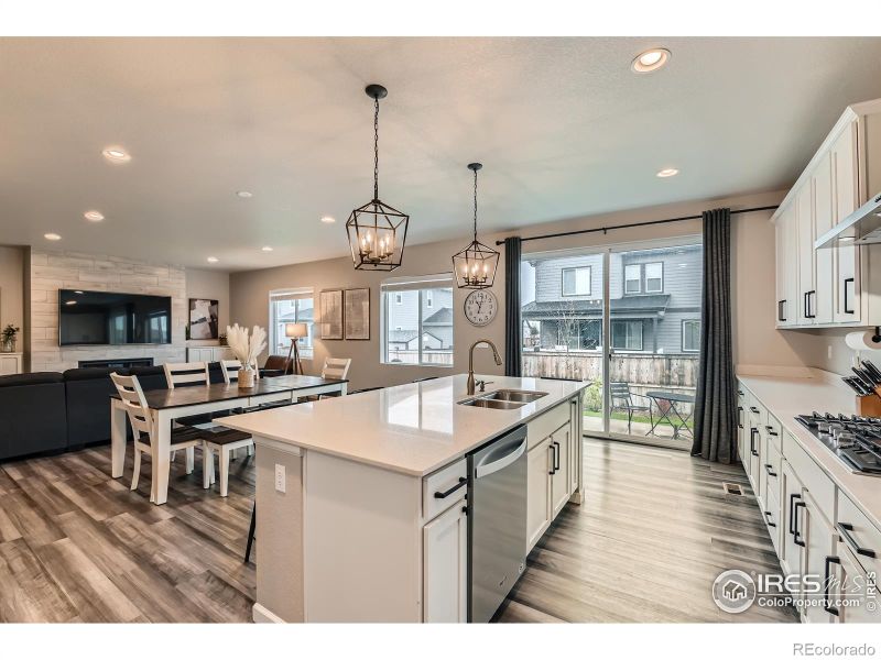 6732 E 119th Ave, Thornton, CO 80233
