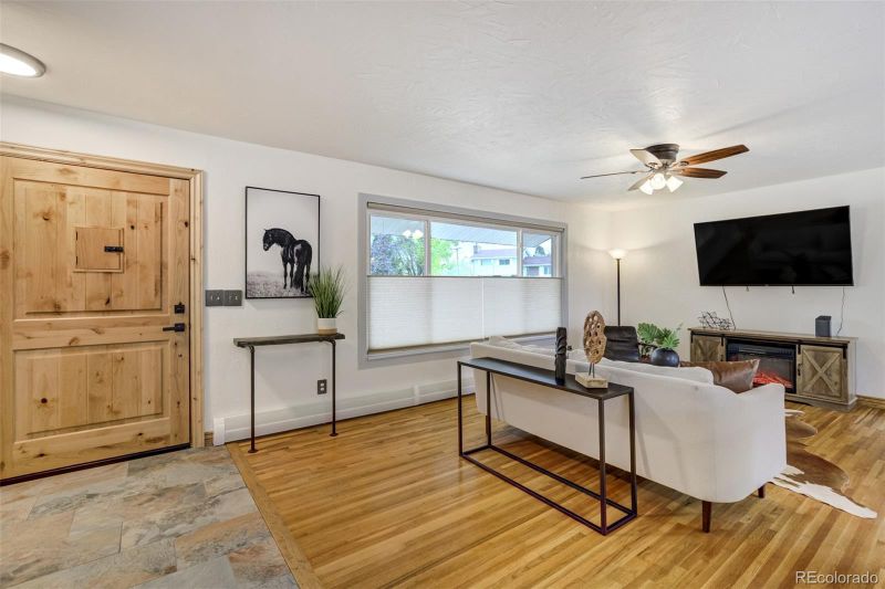 31 Clover Cir, Colorado Springs, CO 80906