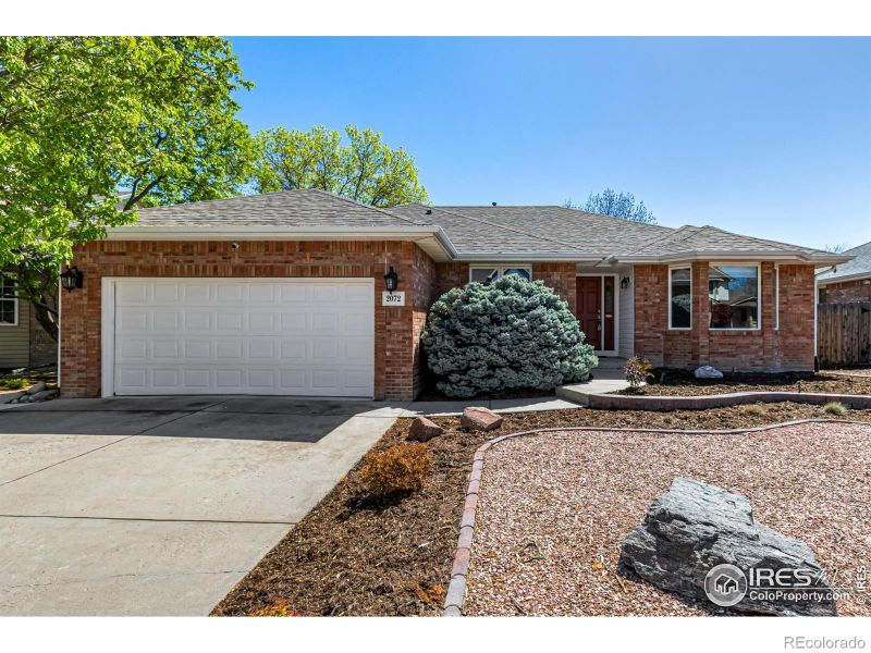 2072 Skylark Ct, Longmont, CO 80503