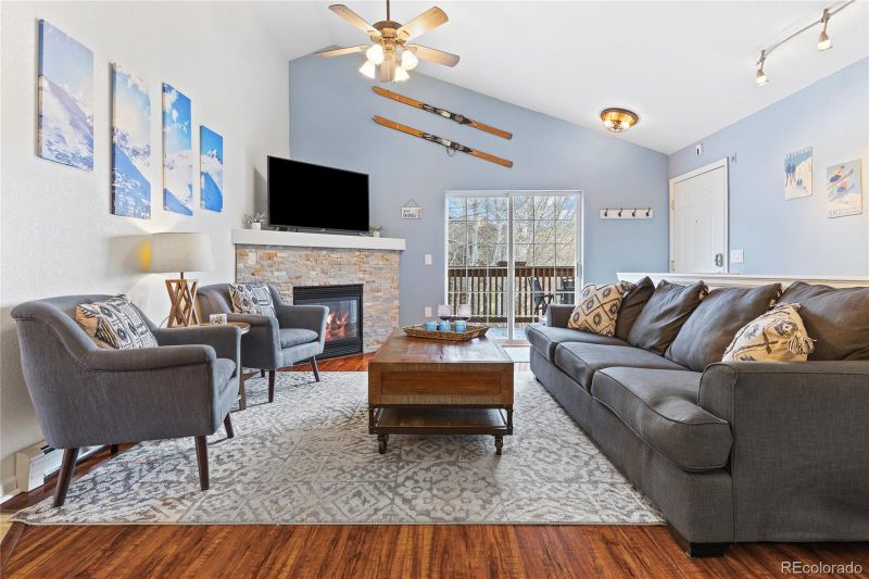 1603 Crazy Horse Cir, Edwards, CO 81632