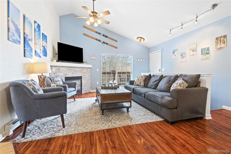 1603 Crazy Horse Cir, Edwards, CO 81632