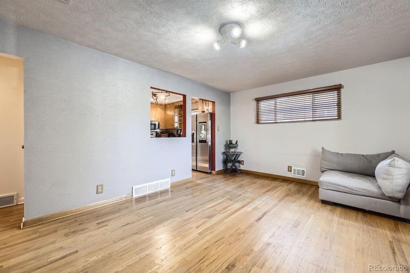 7875 Cyd Dr, Denver, CO 80221