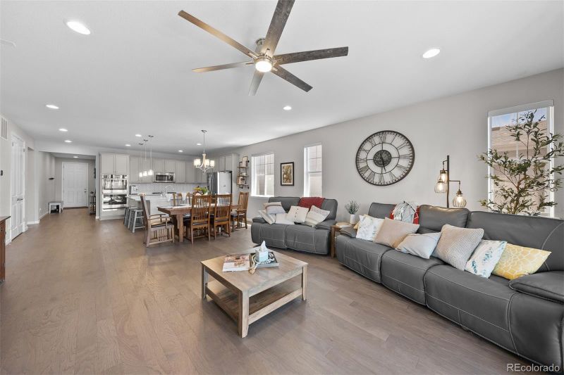 3575 White Rose Loop, Castle Rock, CO 80108
