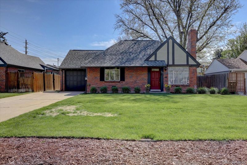 782 Holly St, Denver, CO 80220