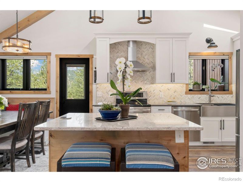161 Lone Wolf Rd, Loveland, CO 80537