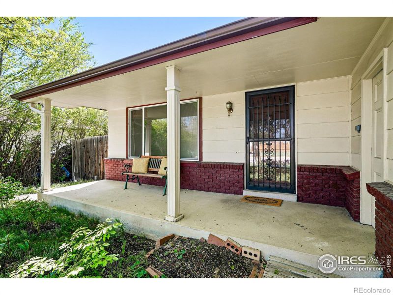 1839 Stratford Ln, Longmont, CO 80503