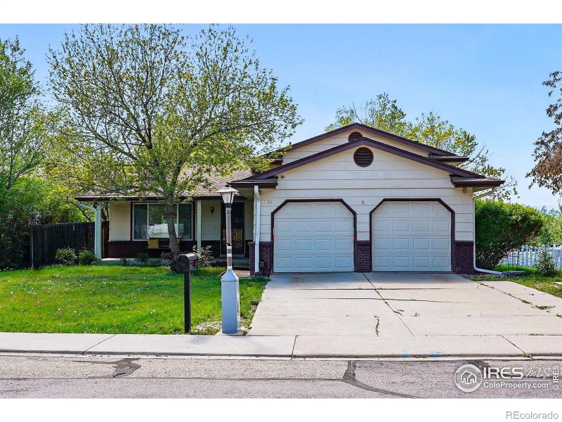 1839 Stratford Ln, Longmont, CO 80503