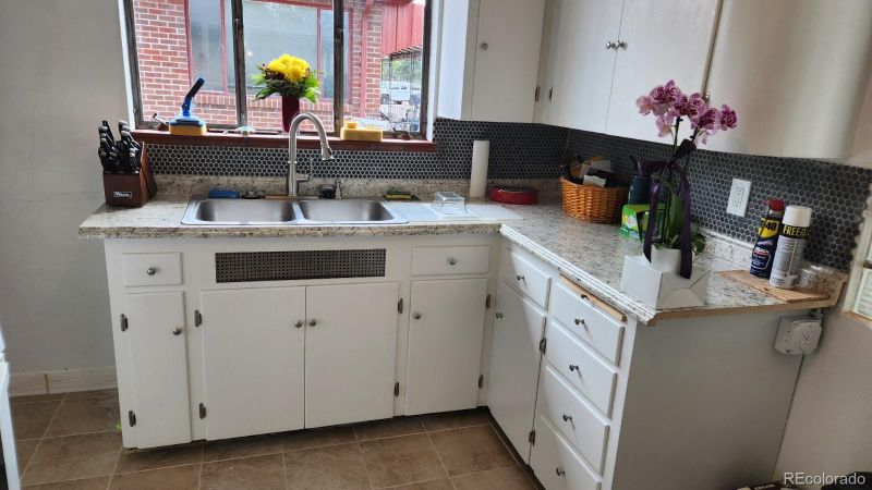 1822 E Pikes Peak Ave, Colorado Springs, CO 80909