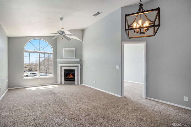 8777 E Dry Creek Rd #1426, Englewood, CO 80112