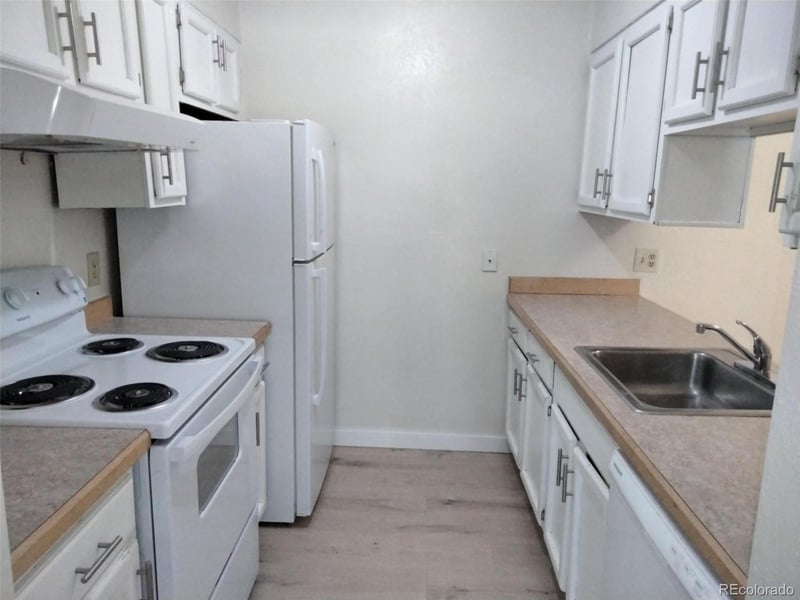 7665 E Eastman Ave #104A, Denver, CO 80231