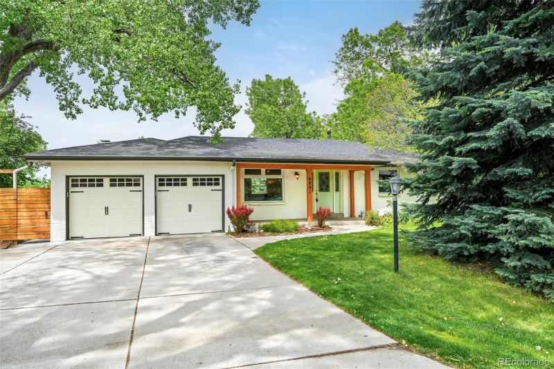 6891 W Eldorado Pl, Lakewood, CO 80227