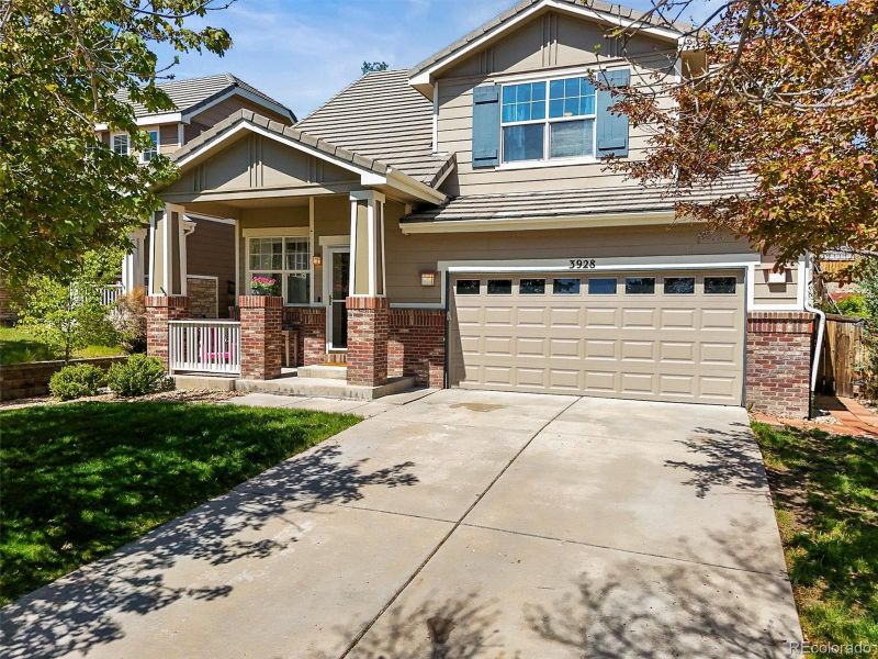 3928 Miners Candle Dr, Castle Rock, CO 80109