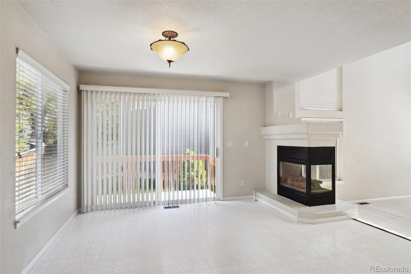 1272 Braewood Ave, Highlands Ranch, CO 80129