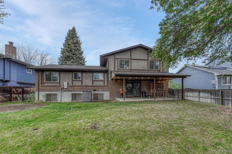 17390 E Greenwood Cir, Aurora, CO 80013