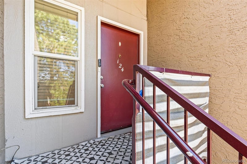 5300 E Cherry Creek South Dr #124, Denver, CO 80246