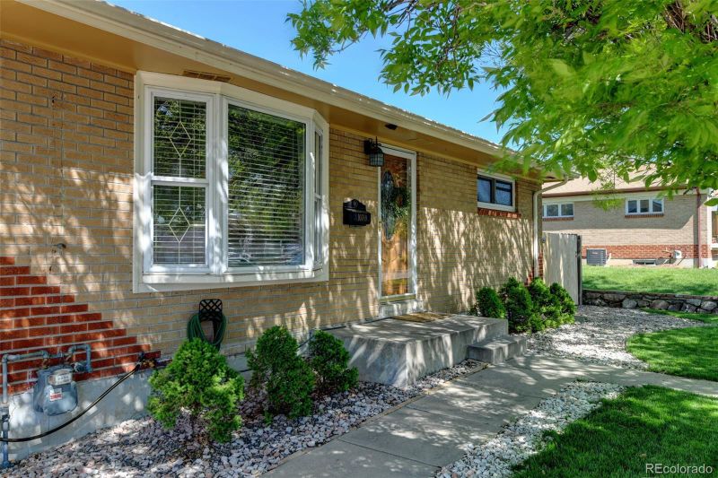 10769 Carrol Ln, Northglenn, CO 80233