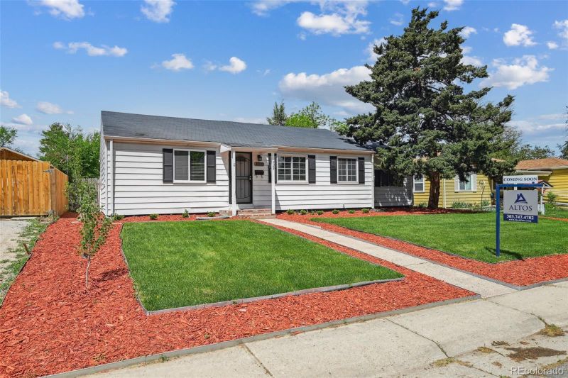 925 Fulton St, Aurora, CO 80010